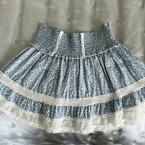 Katie J Skirt size XL